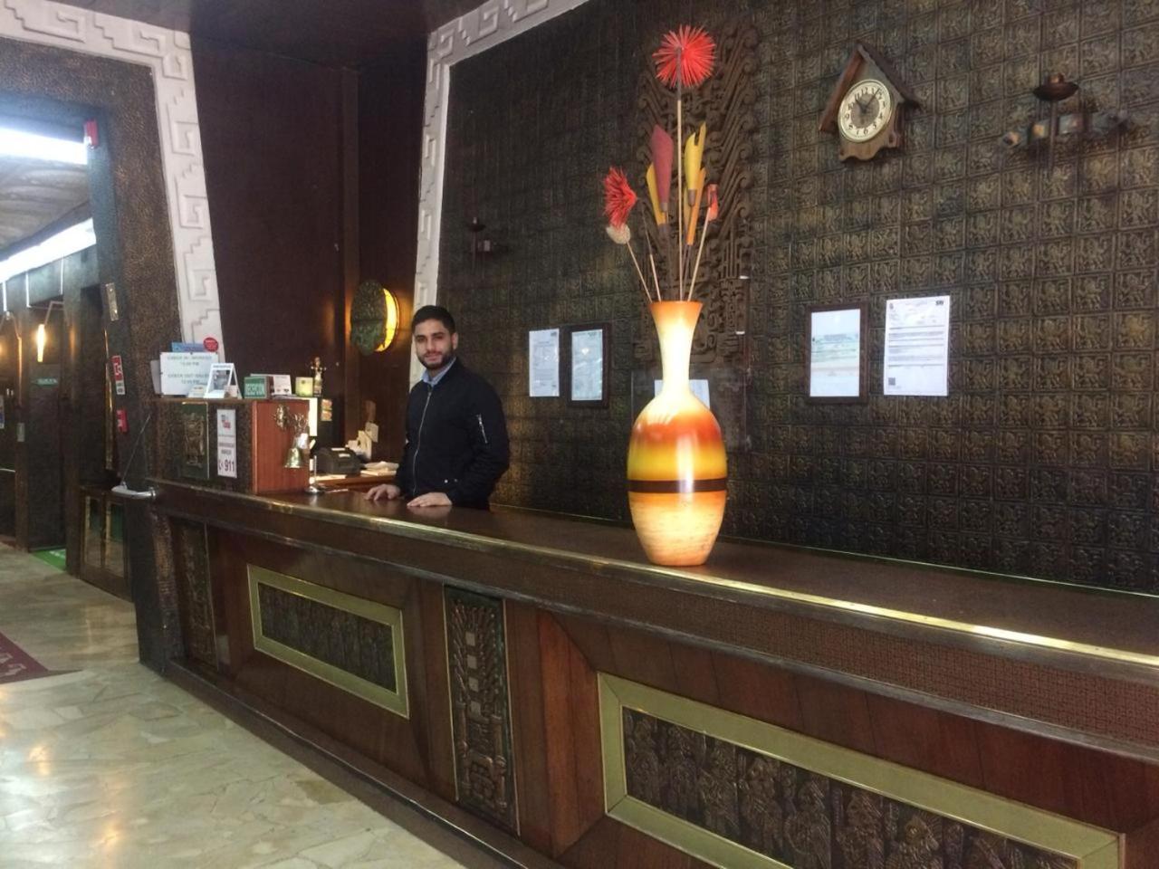Hotel Inca Imperial Quito Buitenkant foto